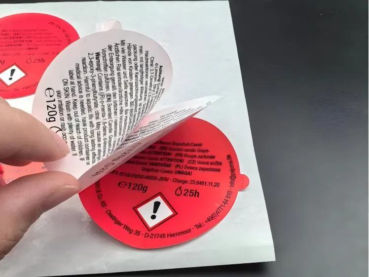 پولش کسٹمر ملٹی لیئر لیبل پیکیجنگ اور شپمنٹ کا آرڈر دیتا ہے